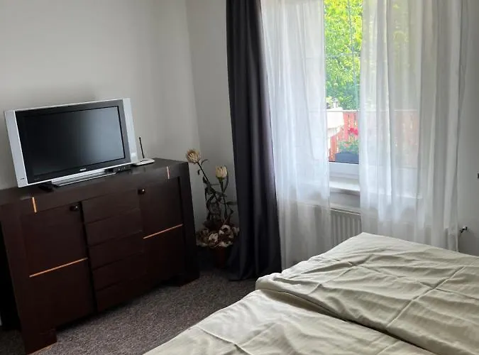 Rajski Zakatek אוסטראון