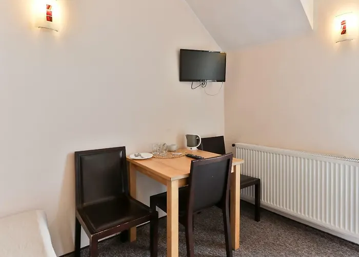 בית אירוח Rajski Zakatek אוסטראון